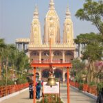 दार्शनिक स्थल, धार्मिक स्थल Temple is about 10 kms away from Firozabad Tundla route , there is a mandatory demand from any true mind here. There is a fair in Navadurga every year and thousands of people come from far and wide to visit the temple of Shradalu Demands for fulfilling vows and Lajja are also offered here in a considerable number.