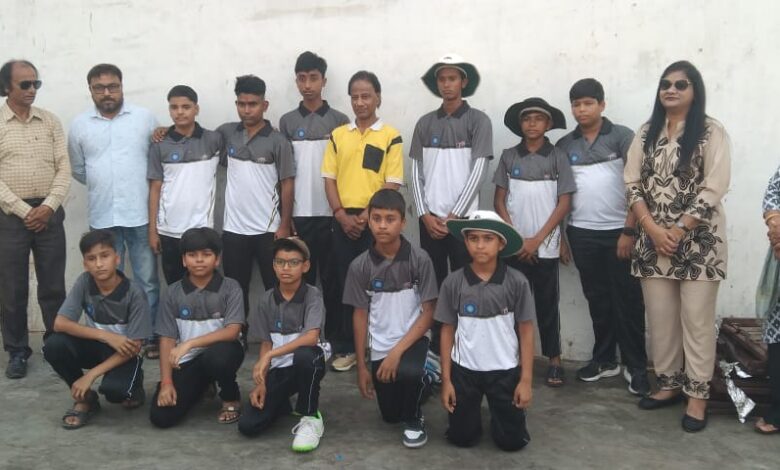 Firozabad's Under-14 cricket team left for Bareilly