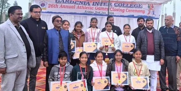 Firozabad News, शिकोहाबाद शिकोहाबाद। गार्डेनिया इंटर कालेज का सात दिवसीय वार्षिक खेल समारोह के समापन समारोह का पुरस्कार वितरण के साथ हुआ। जिसमें विजयी प्रतिभागियों को अतिथियों ने मेडल, प्रशिस्त पत्र देकर सम्मानित किया।